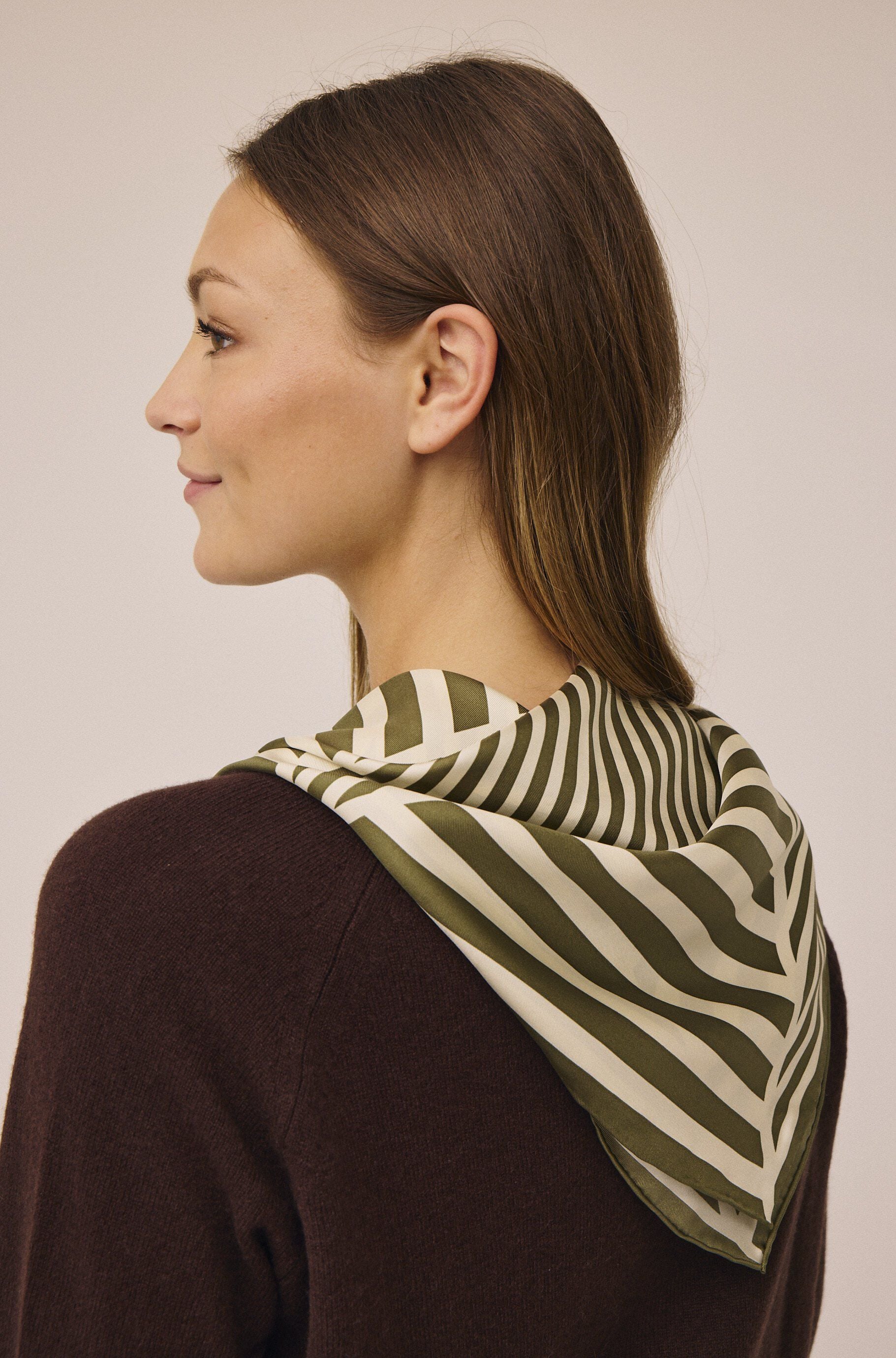 Geometric Scarf 100% Silk - 61x61cm