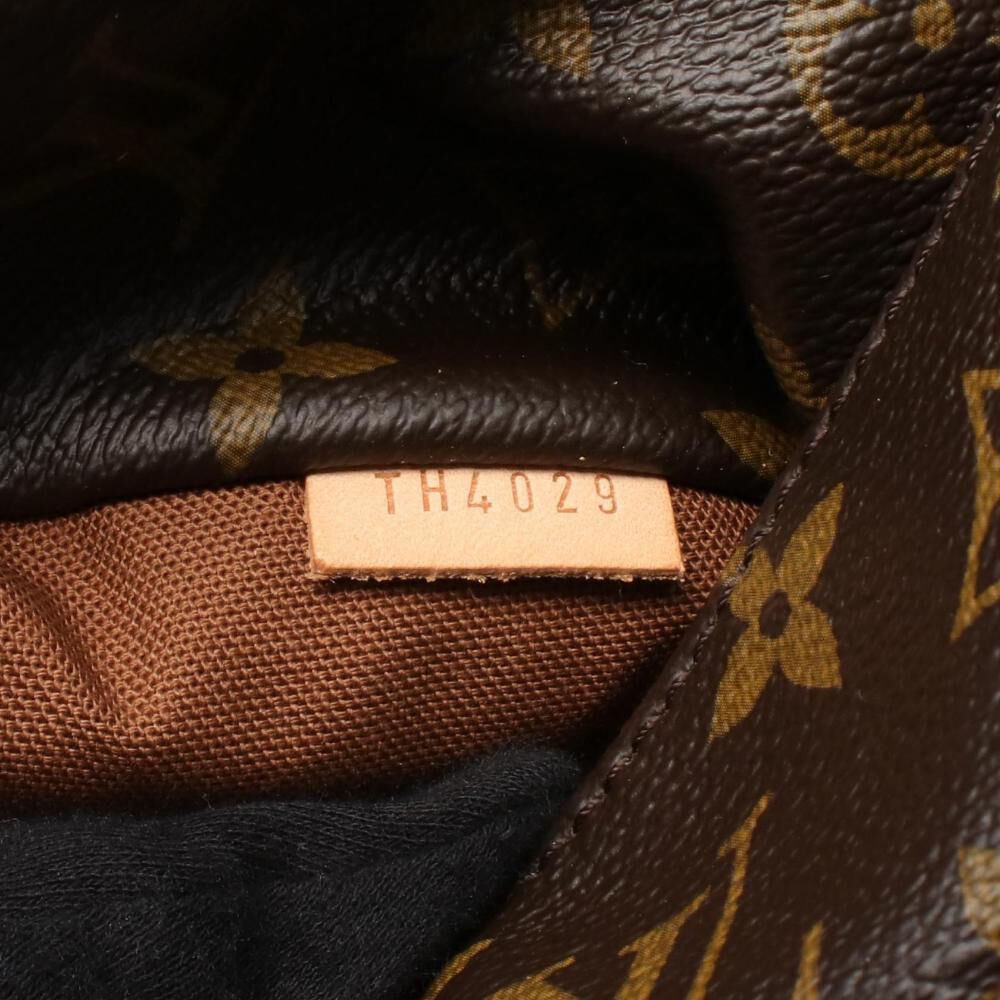 Louis Vuitton Totally