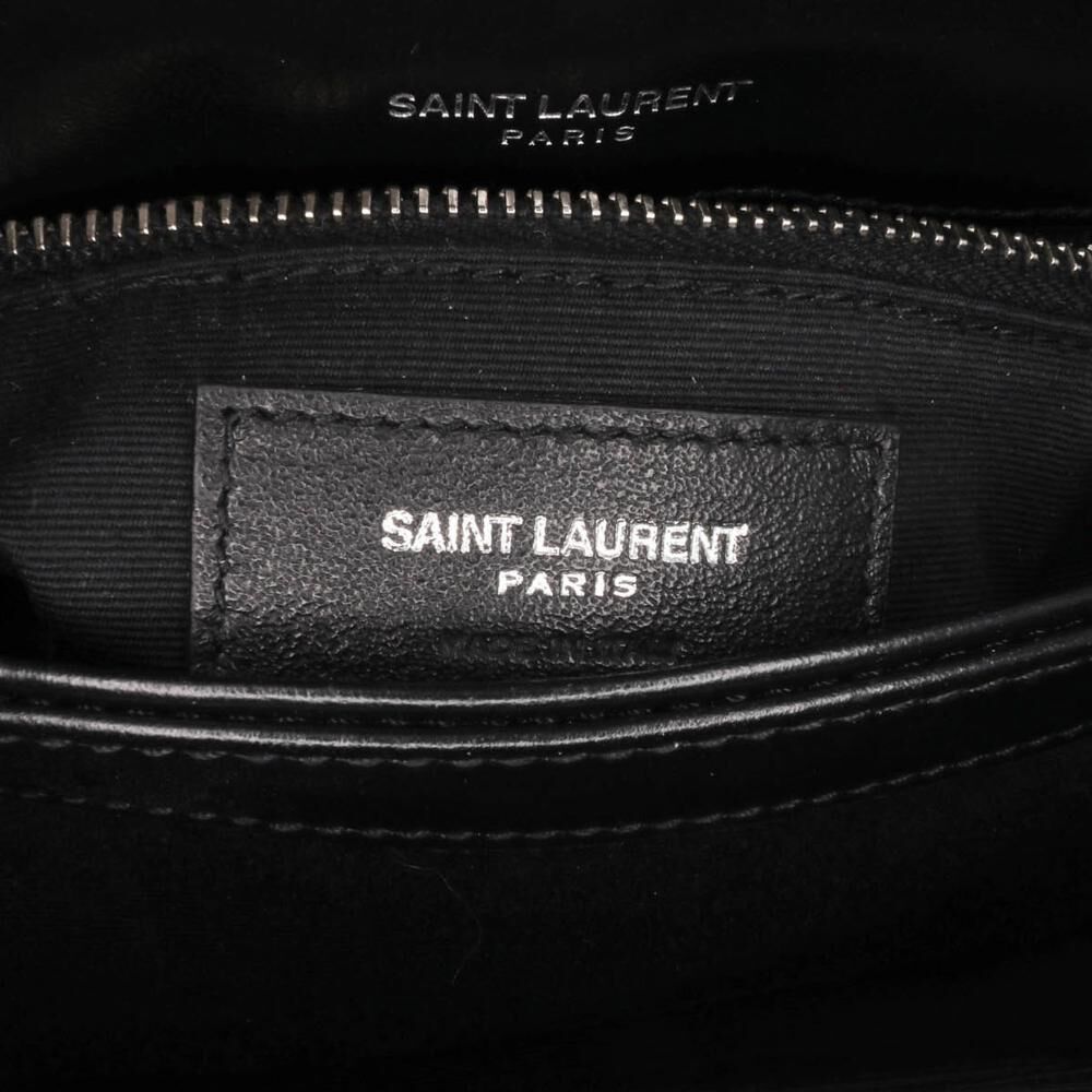 Yves Saint Laurent Loulou