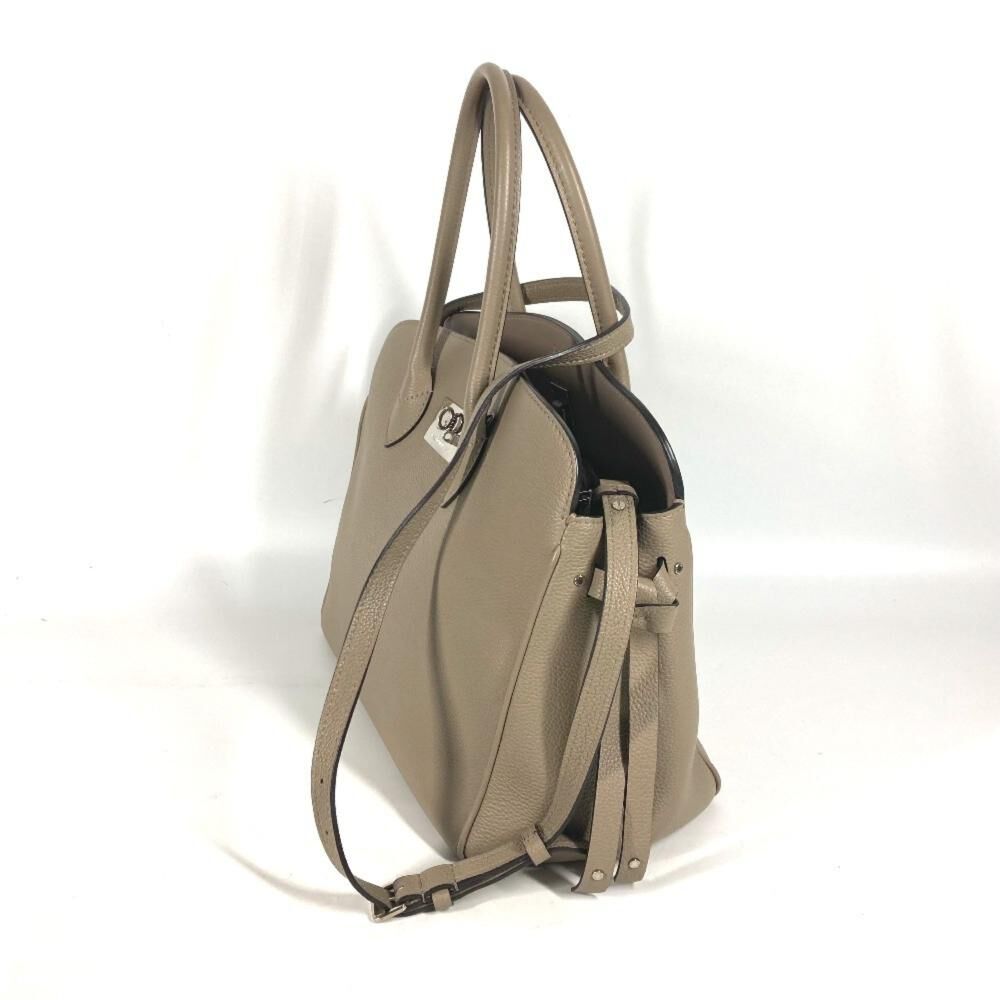 Louis Vuitton Milla