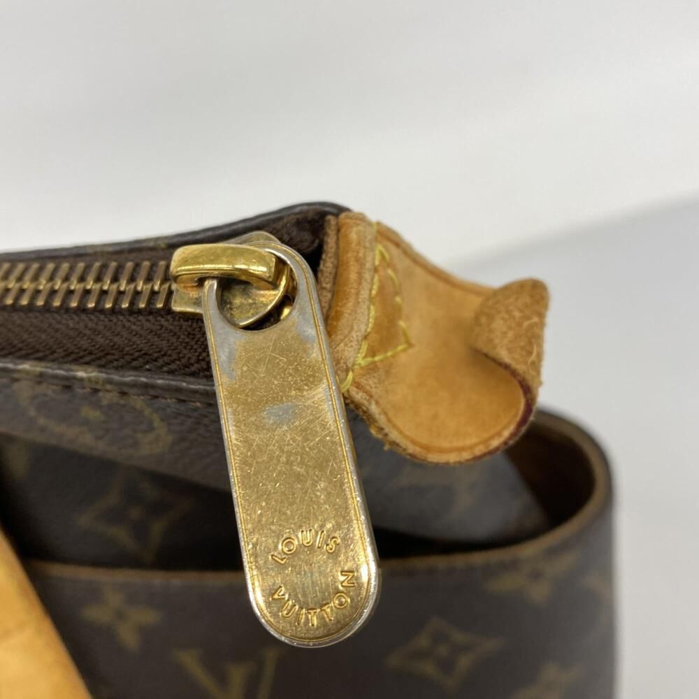 Louis Vuitton Totally