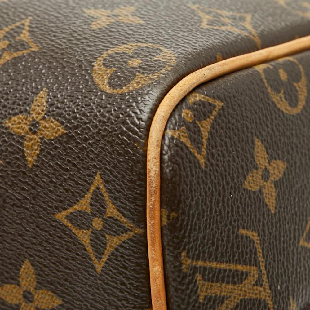 Louis Vuitton Nolita