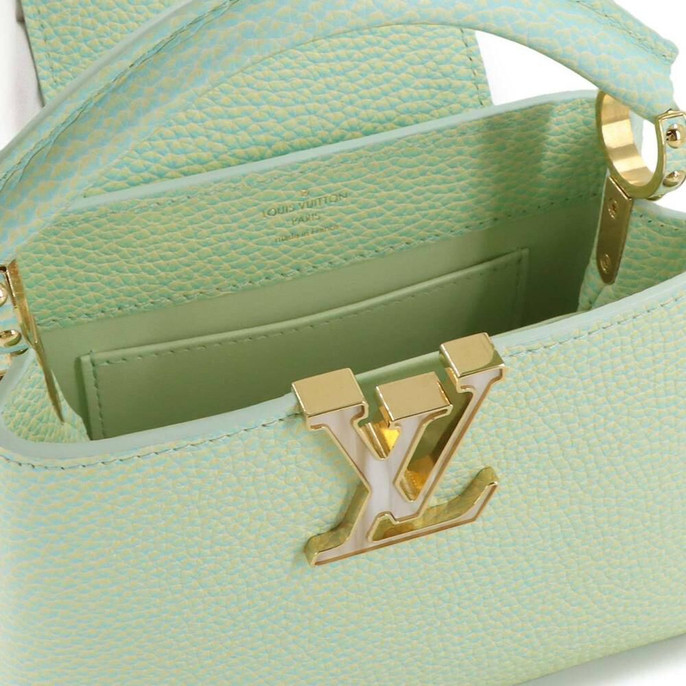 Louis Vuitton Capucines
