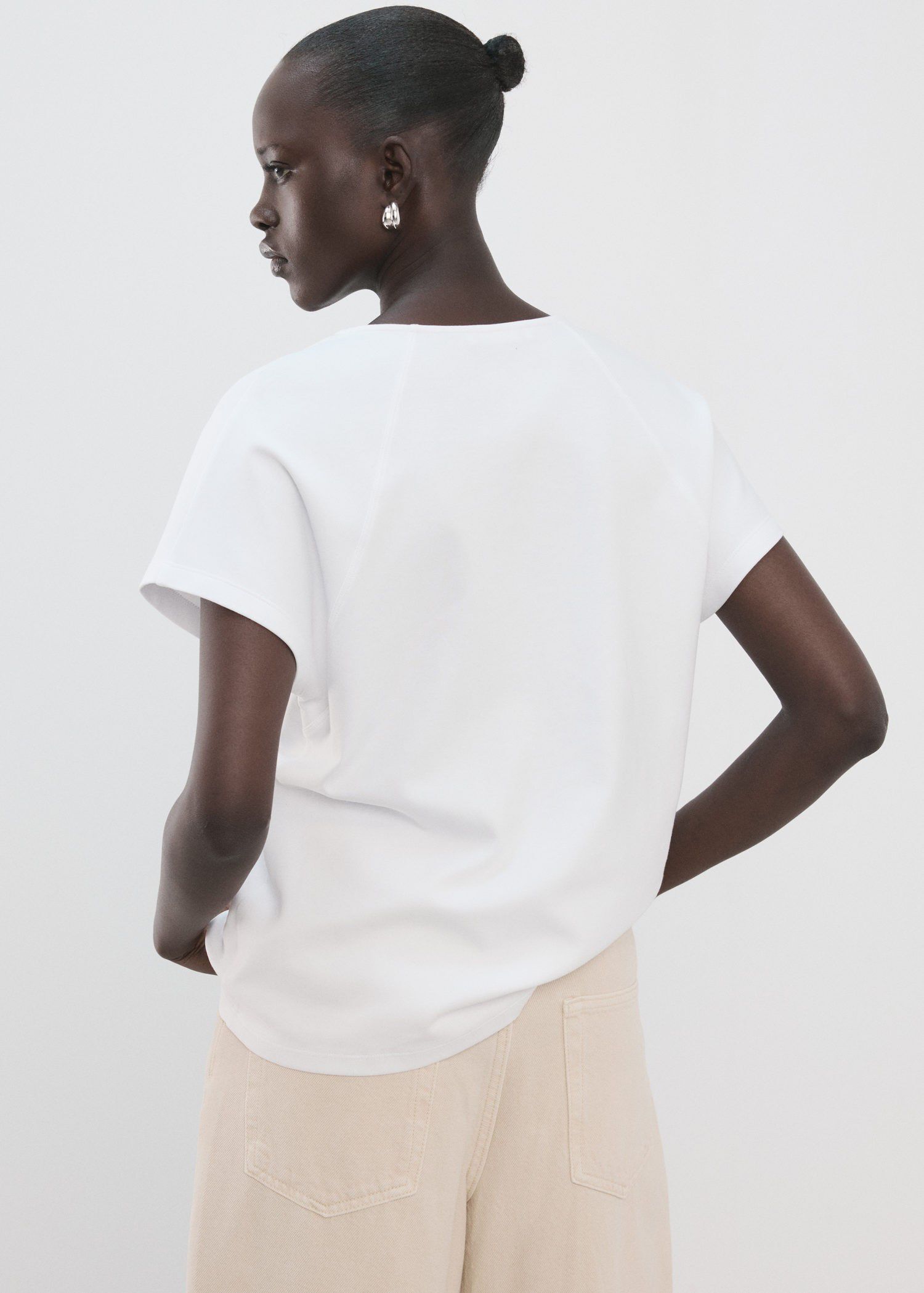 V-neck cotton T-shirt