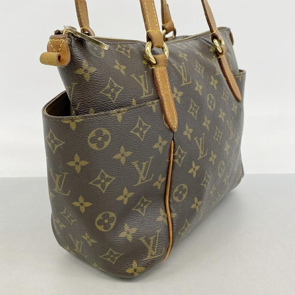 Louis Vuitton Totally