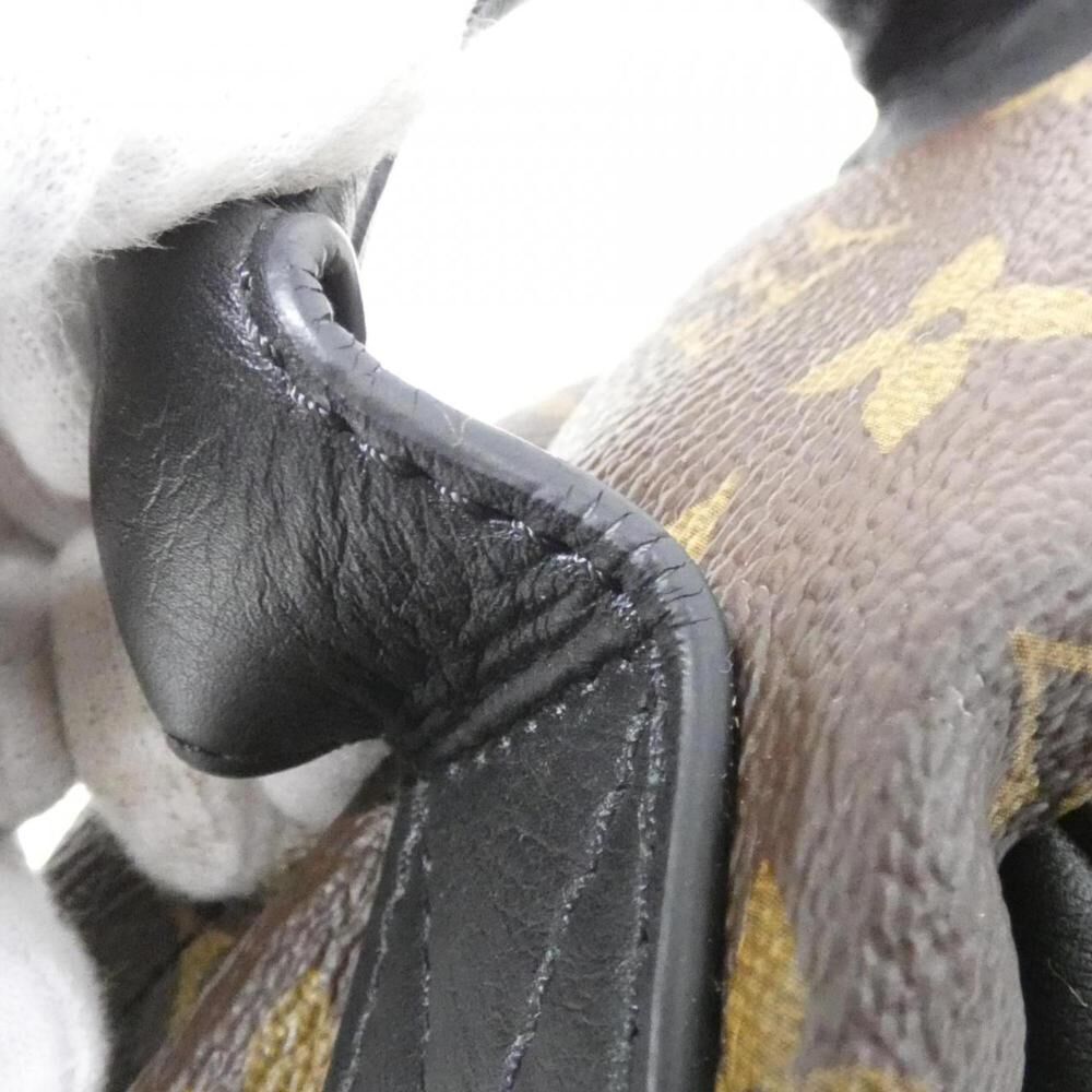 Louis Vuitton Palm Springs