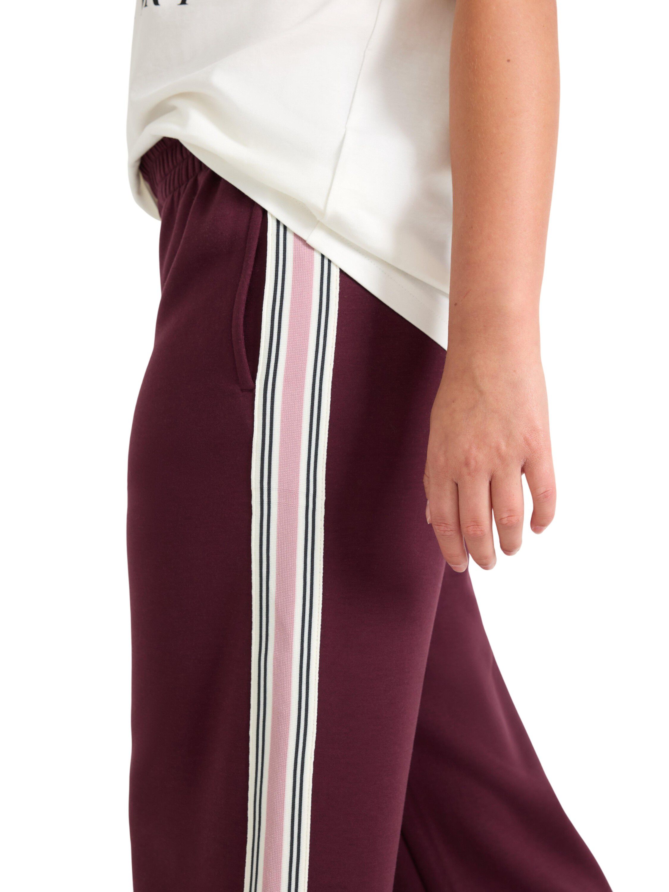 Trouser sporty wide leg