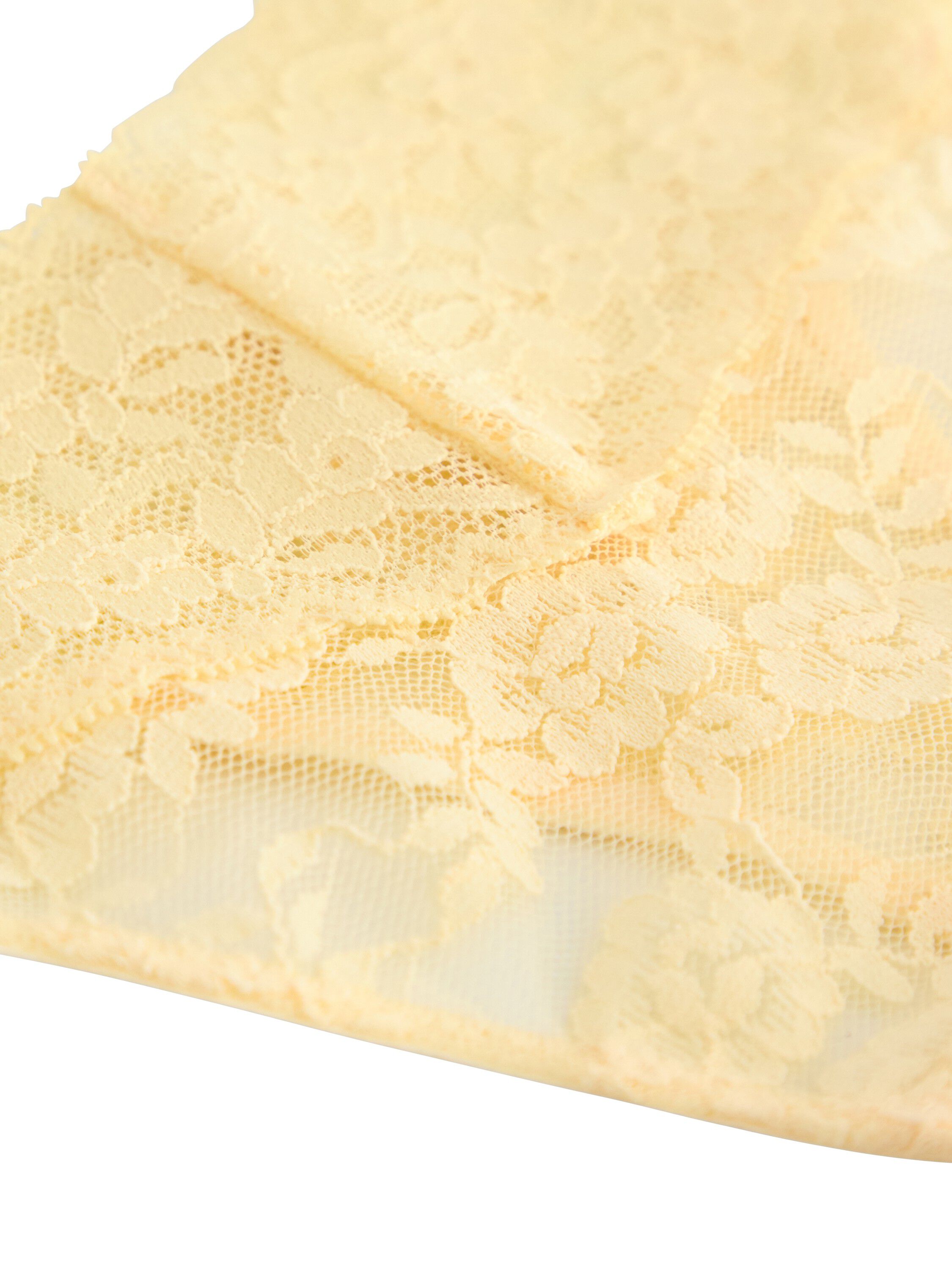 Stringtruse i myk blonde med lav mi