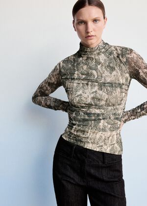 Animal print ruched T-shirt