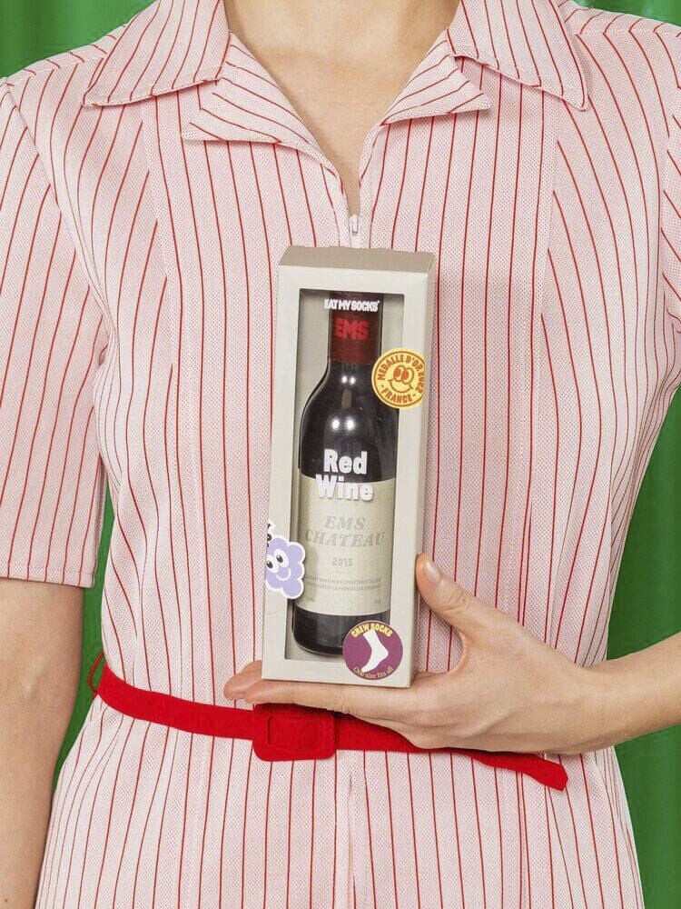 Str&oslash;mper - Wine Red