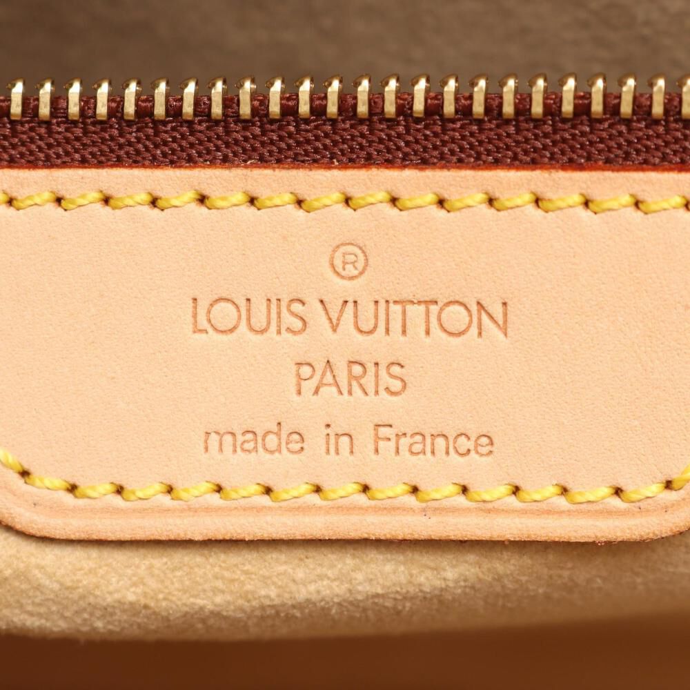 Louis Vuitton Shoulder Bags