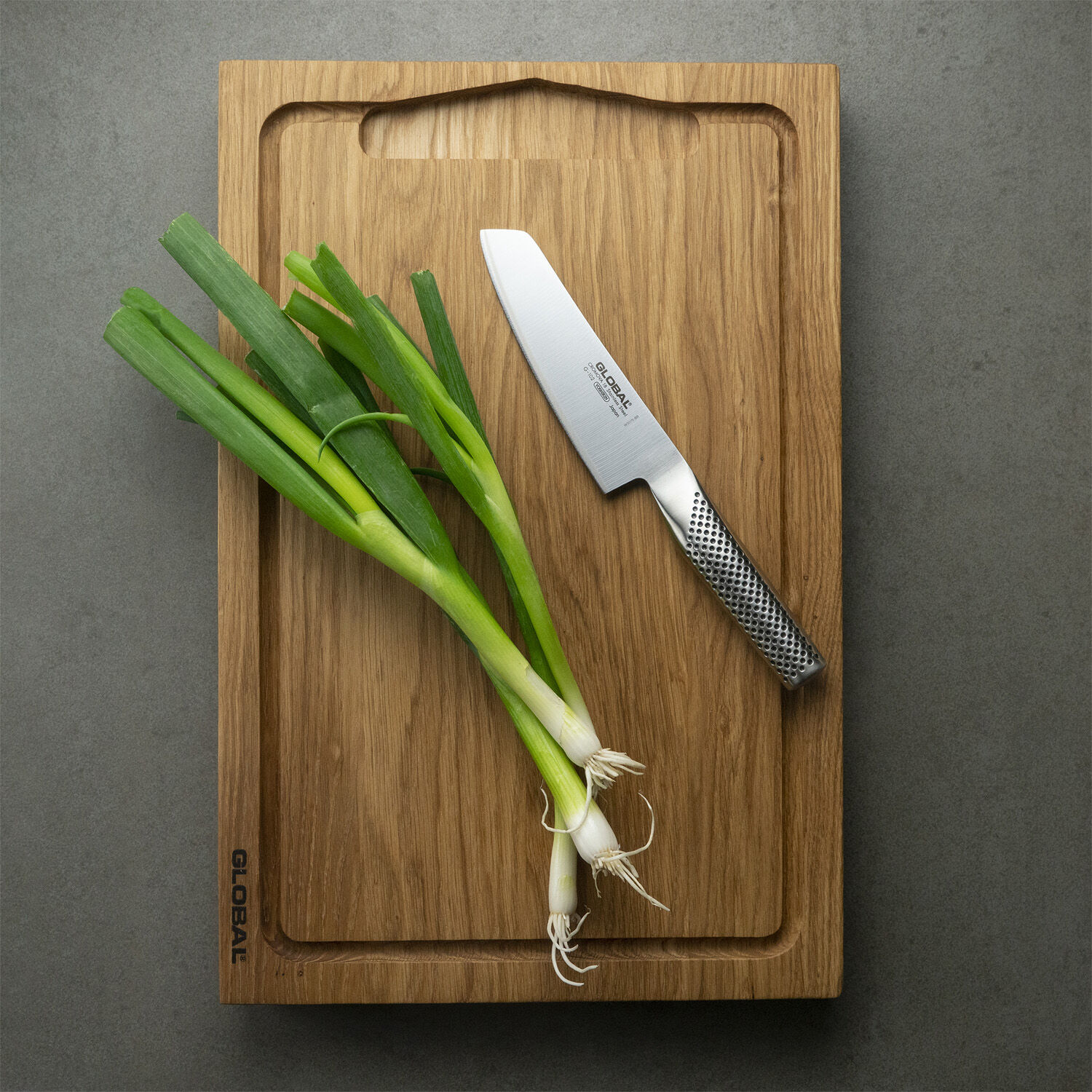 SK&AElig;REBR&AElig;T EG 45X30X4 CM