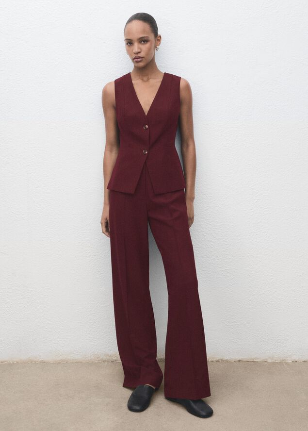Playsuit. -- VESTY