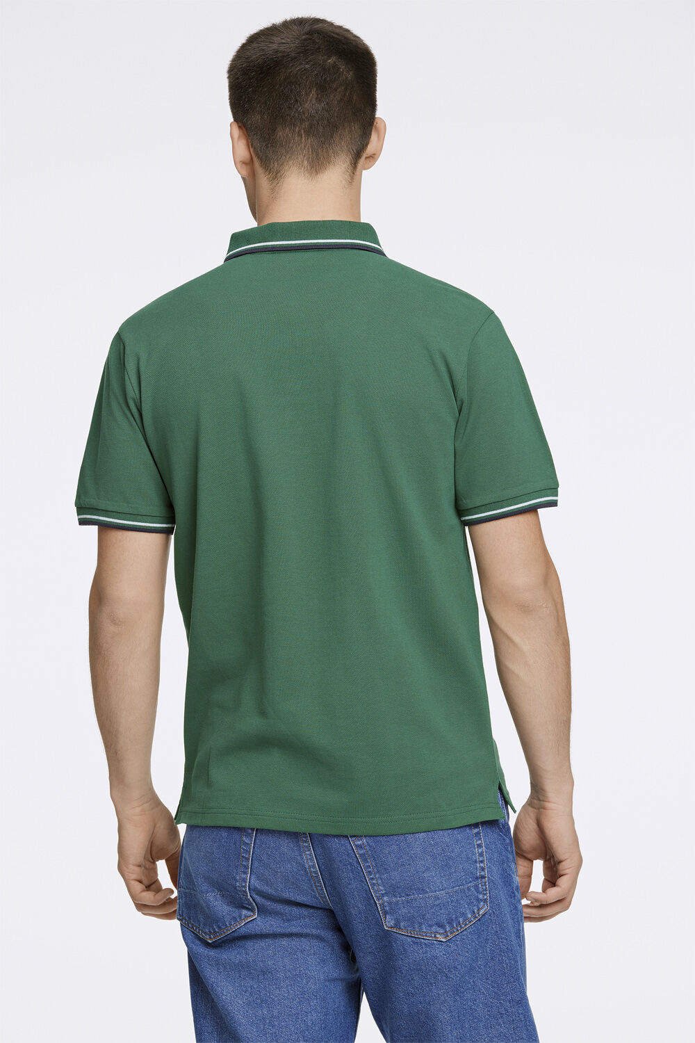 Polo shirt w. contrast piping