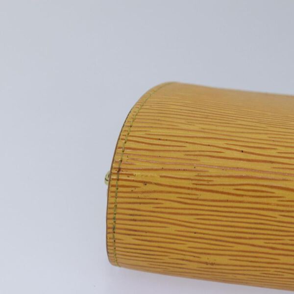 Louis Vuitton Dauphine