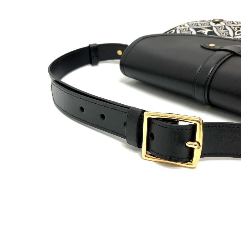 Louis Vuitton Saumur