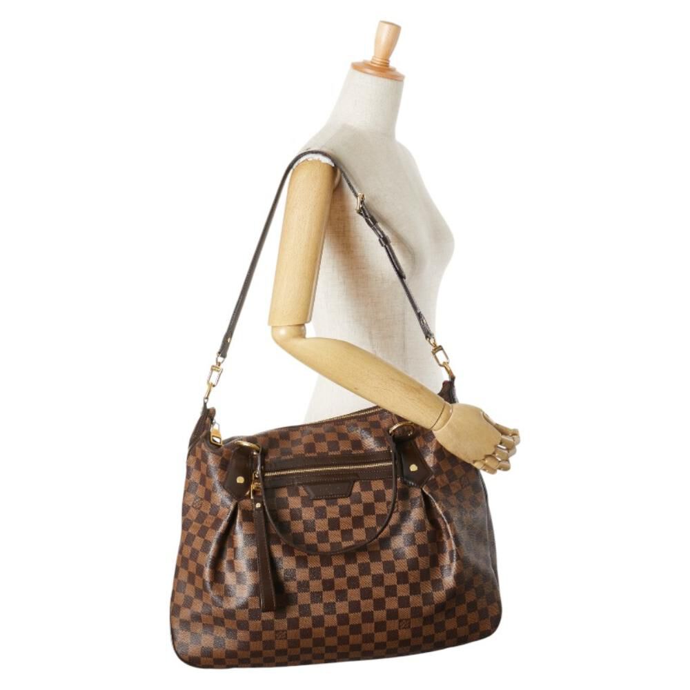 Louis Vuitton Shoulder Bags