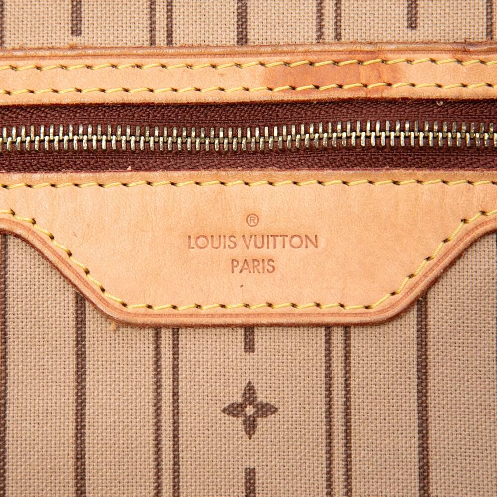 Louis Vuitton Delightful