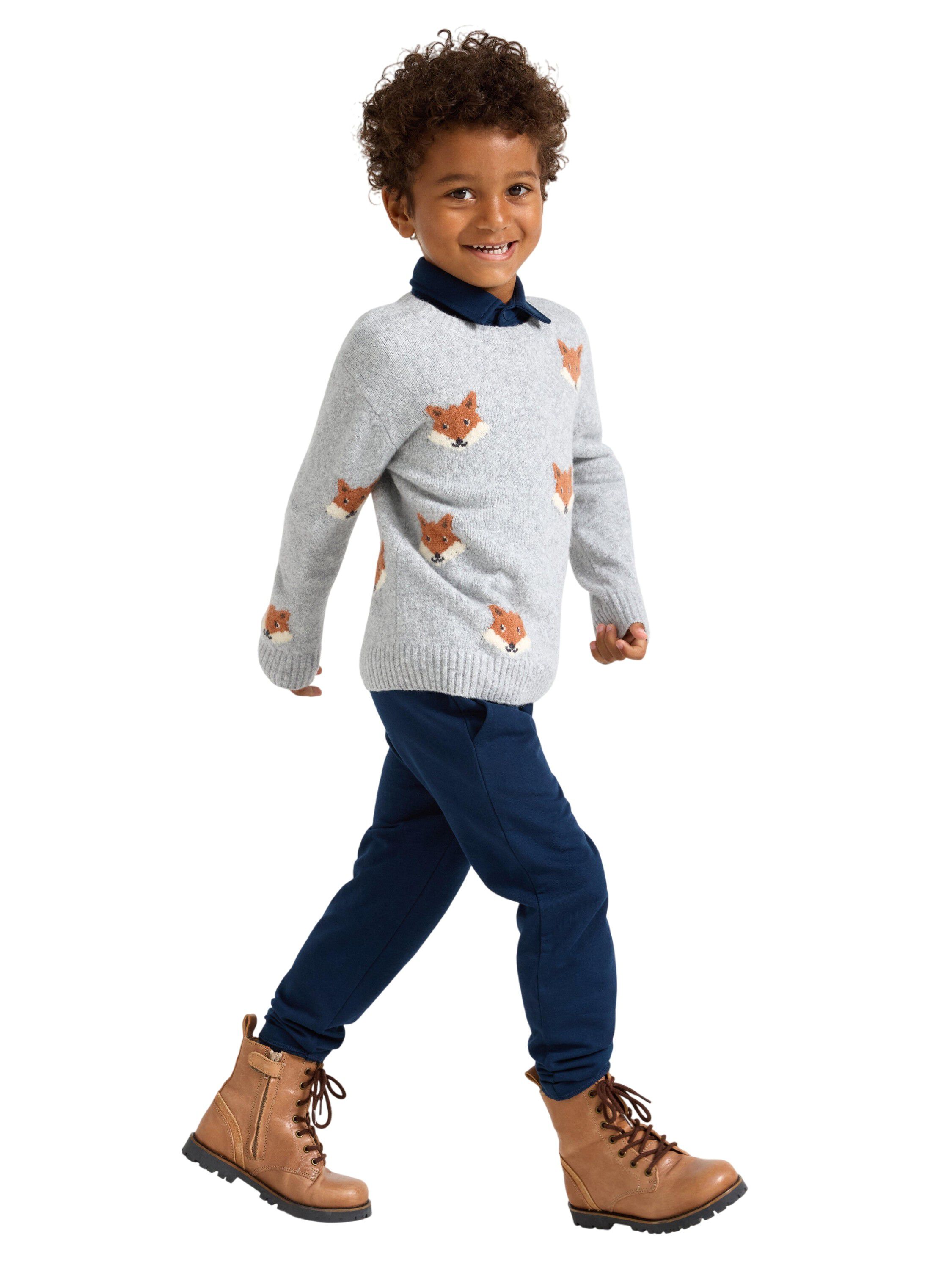 Sweater knitted jaquard