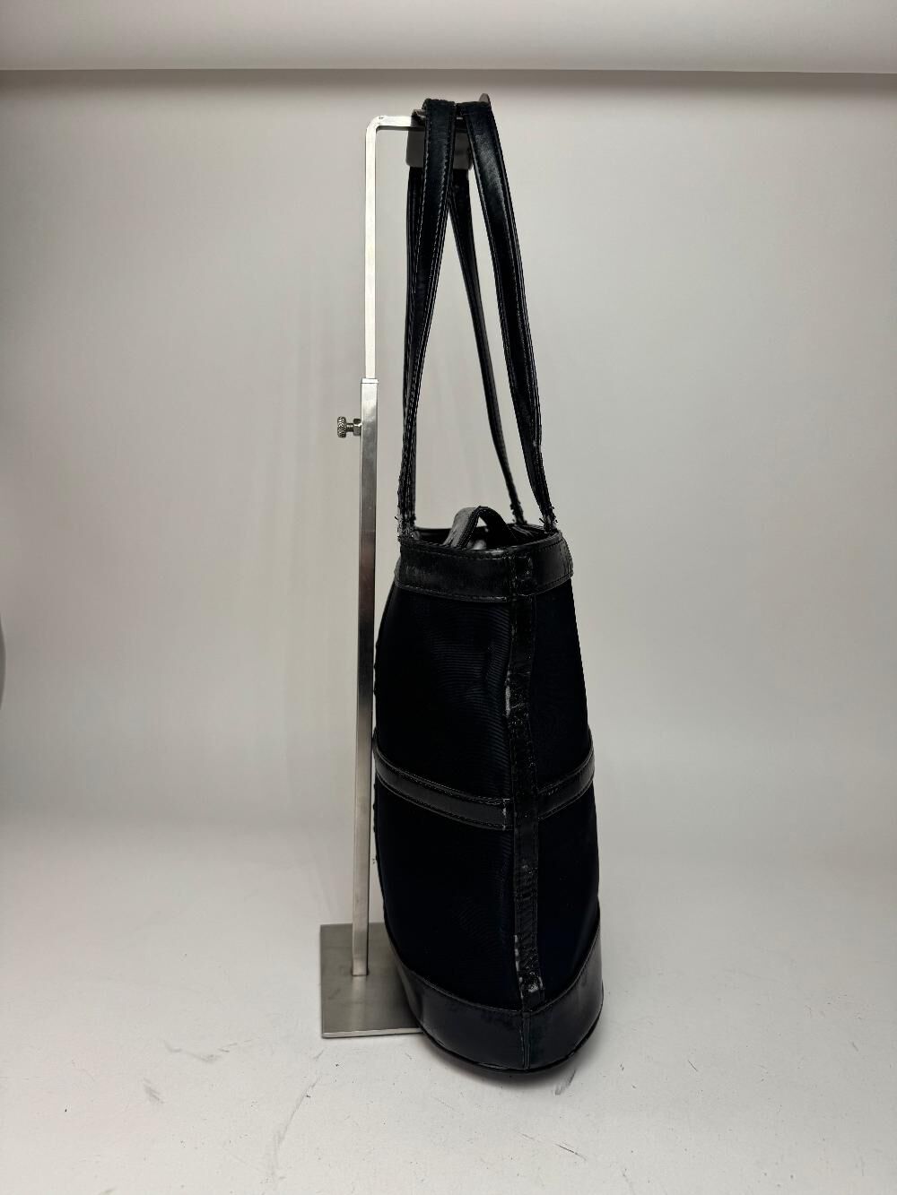 Yves Saint Laurent Bucket Bag