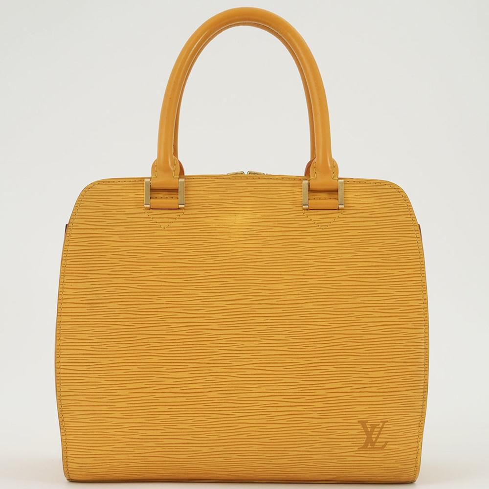 Louis Vuitton Pont Neuf