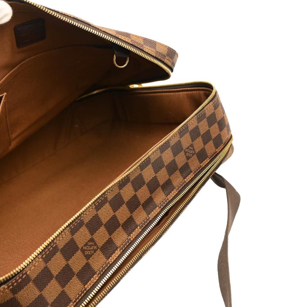 Louis Vuitton Messenger