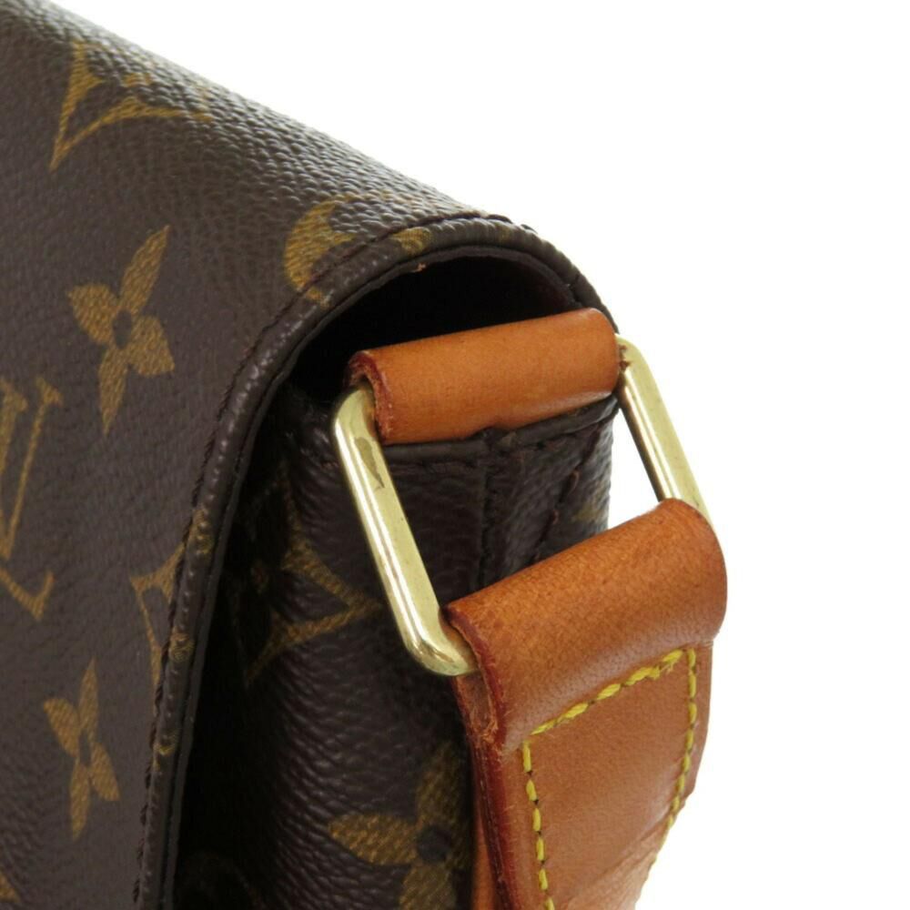 Louis Vuitton Shoulder Bags