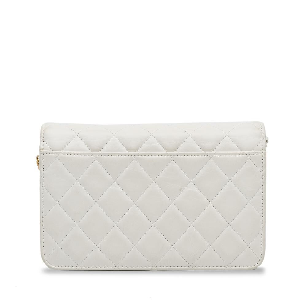 Chanel Wallet On Chain