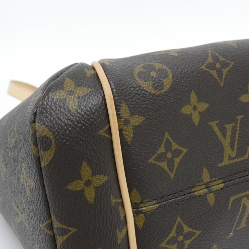 Louis Vuitton Totally