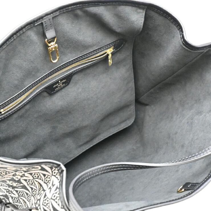 Louis Vuitton Neverfull