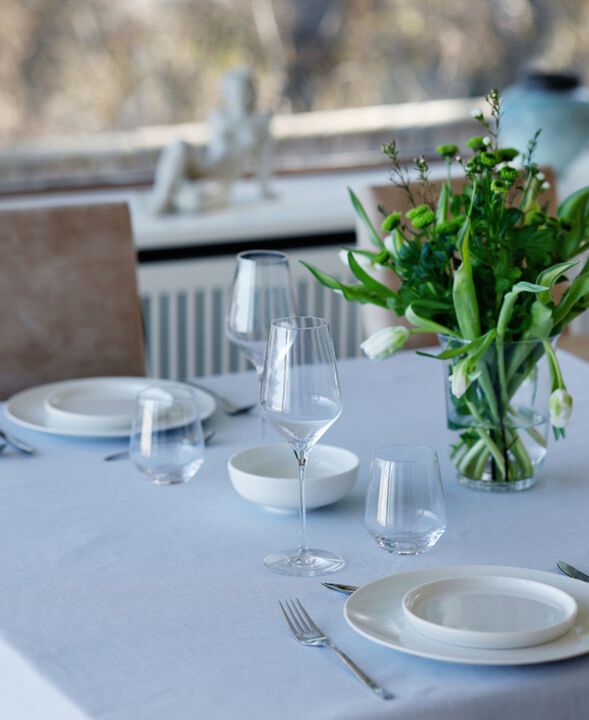 Table cloth