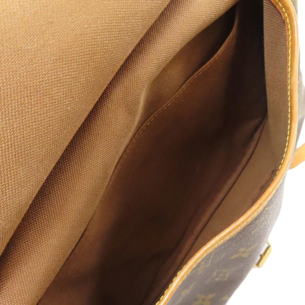 Louis Vuitton Saumur