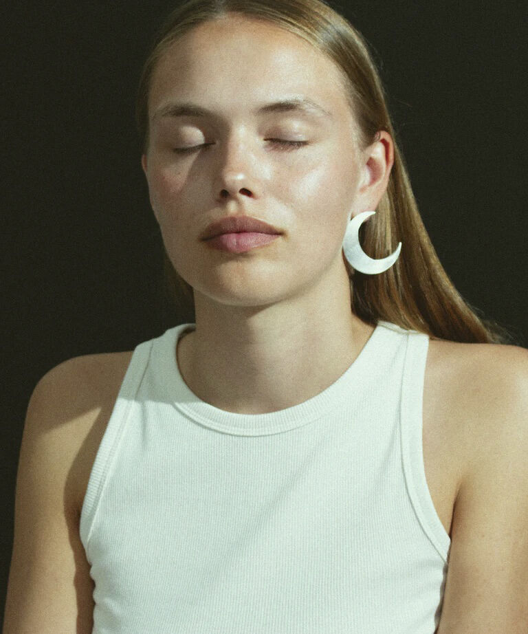 Massive Half Moon Stud