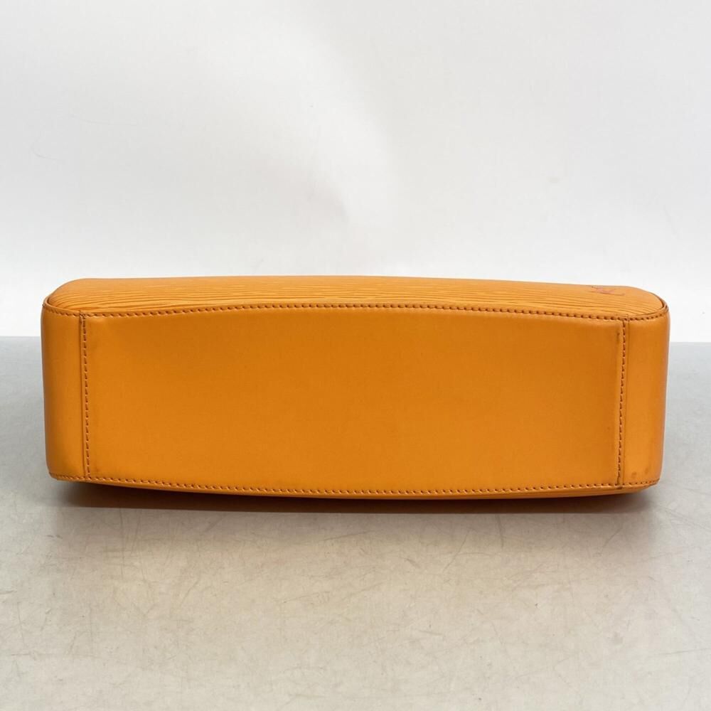 Louis Vuitton Jasmine
