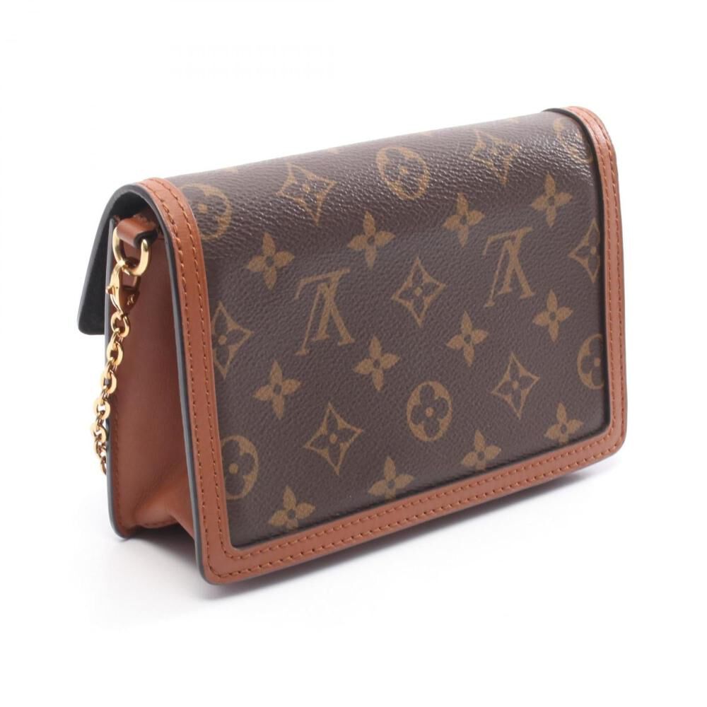 Louis Vuitton Shoulder Bags