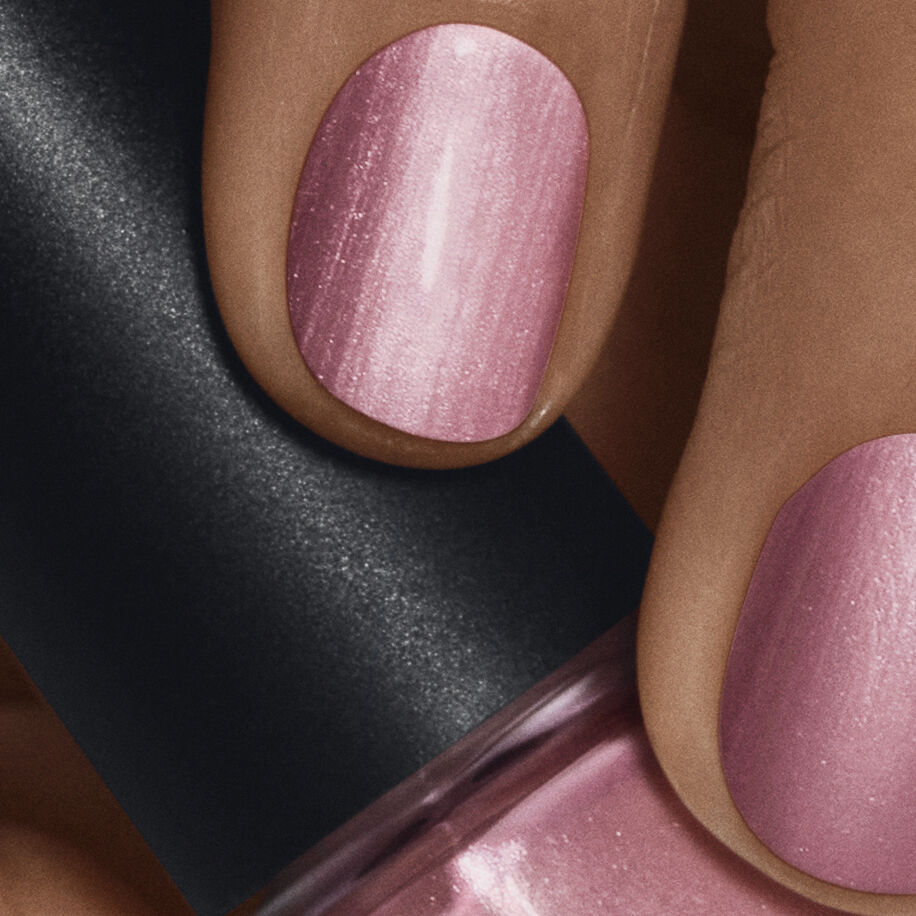 Nail Polish Pearly Plum