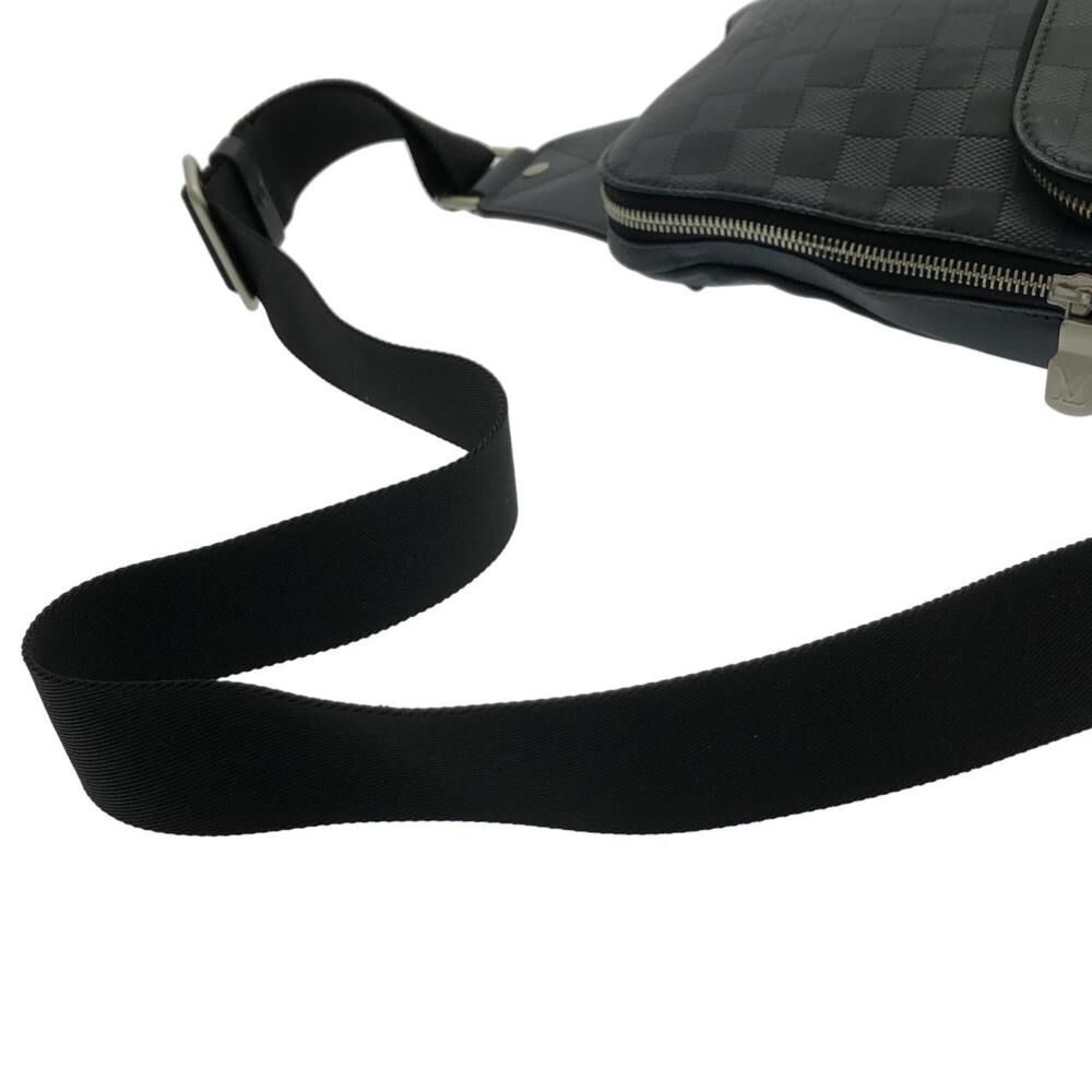 Louis Vuitton Shoulder Bags
