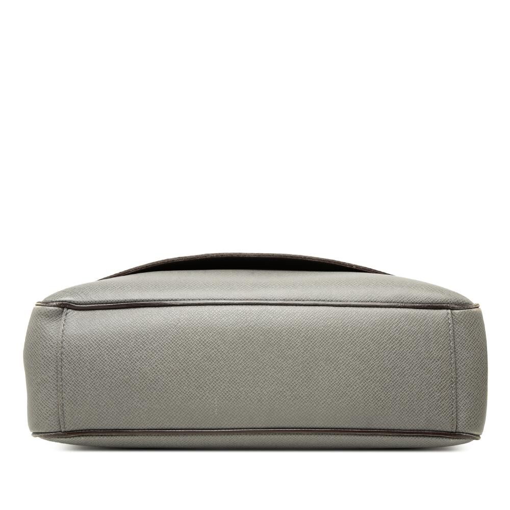 Louis Vuitton Crossbody Bag