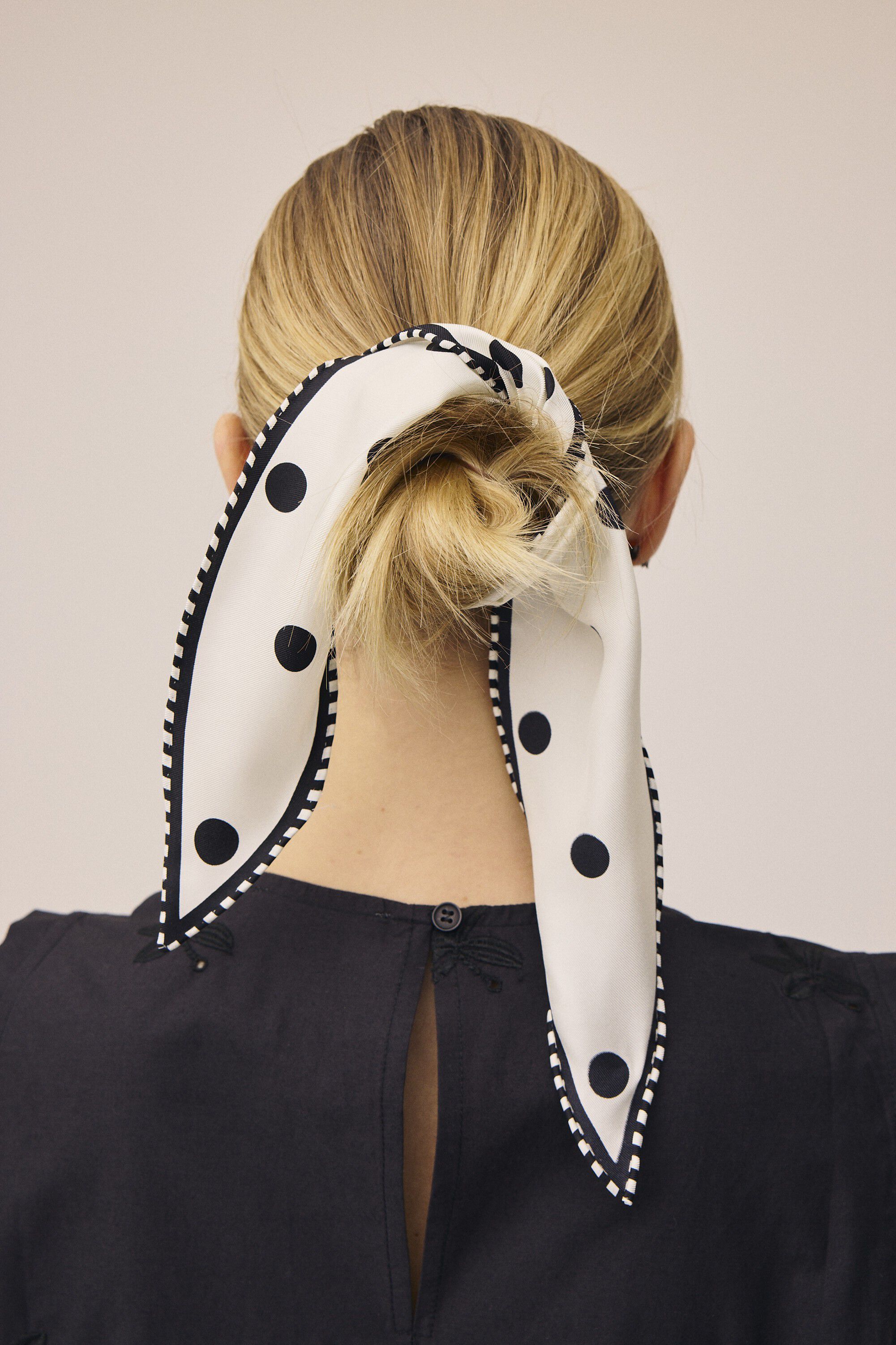 Ira Scarf 100% Silk - 80x10cm