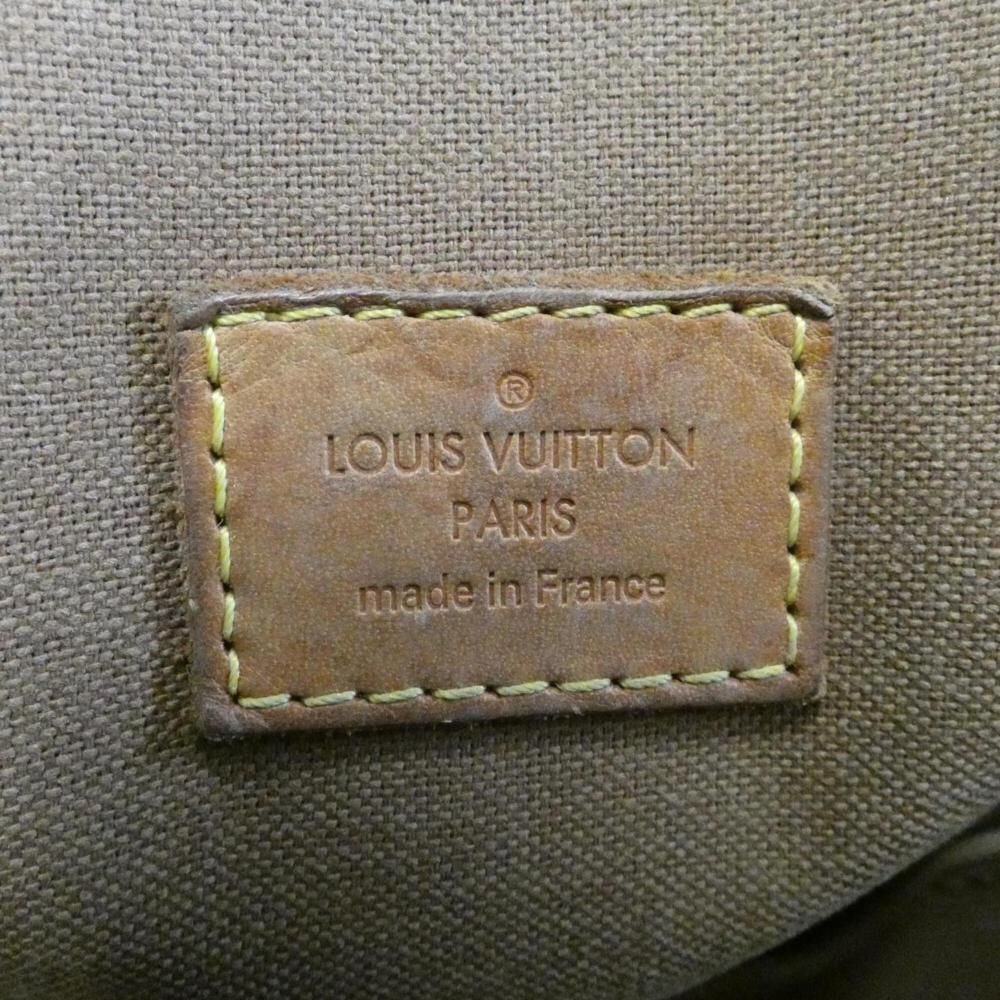 Louis Vuitton Beaubourg