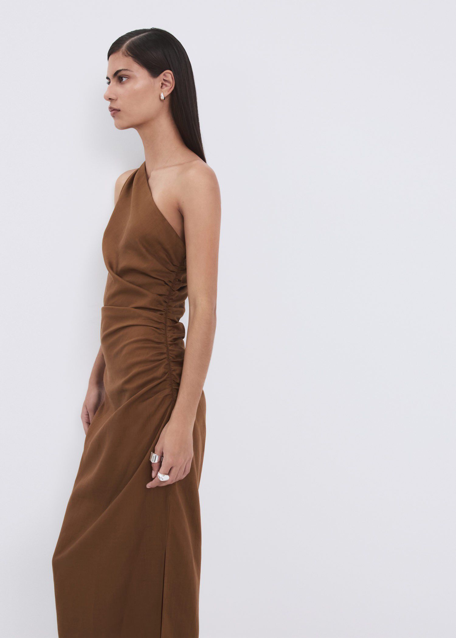 Asymmetrical dress with side slit