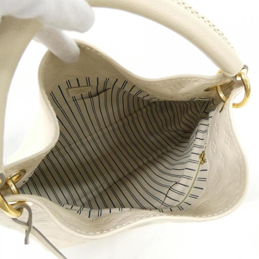 Louis Vuitton Artsy