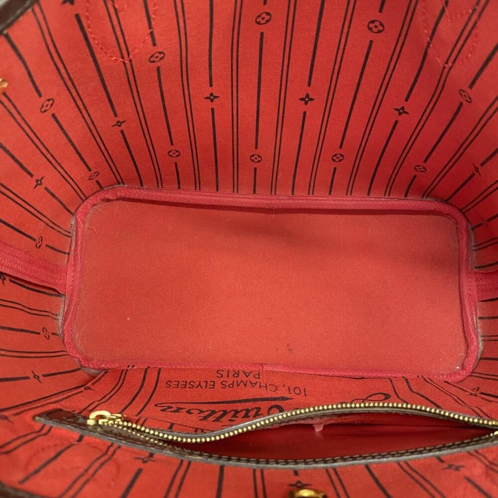 Louis Vuitton Neverfull