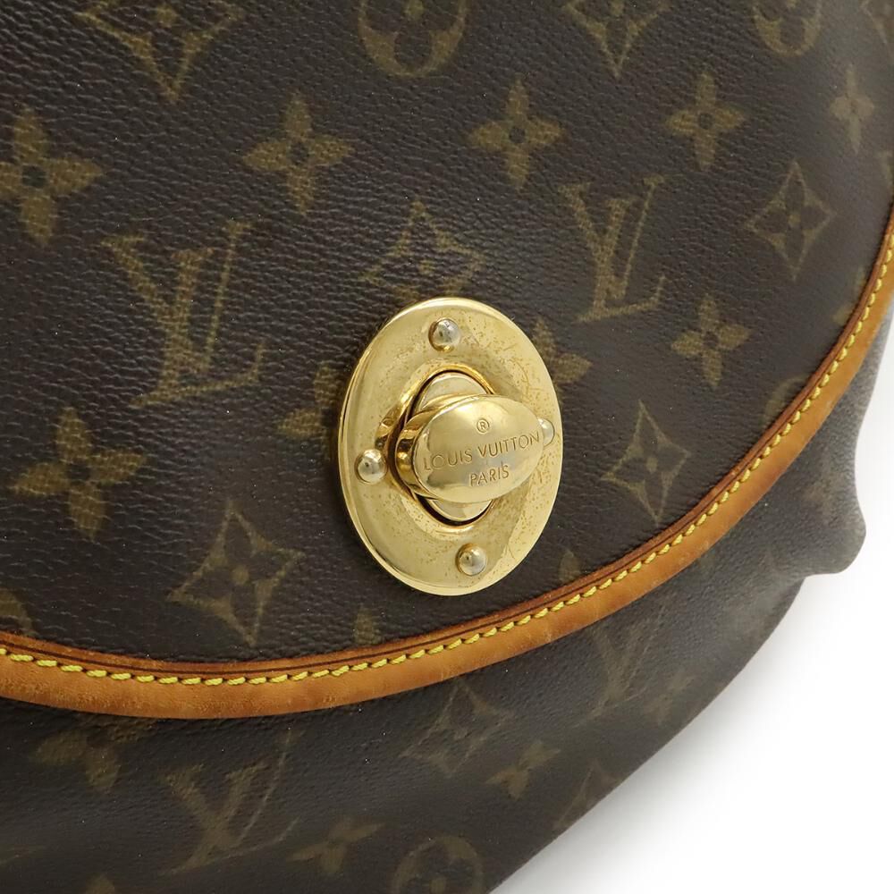 Louis Vuitton Shoulder Bags