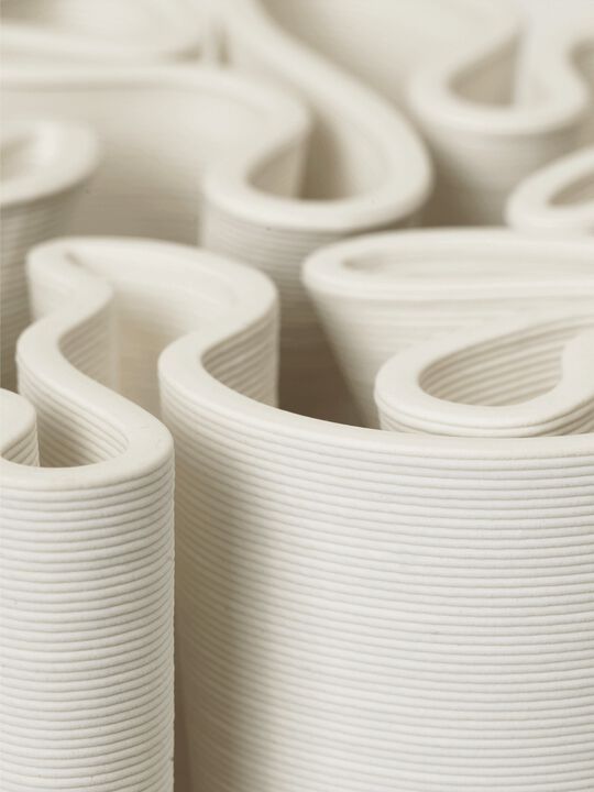 Dedali Vase - H25 - Off-white