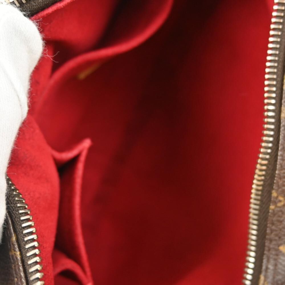 Louis Vuitton Croissant