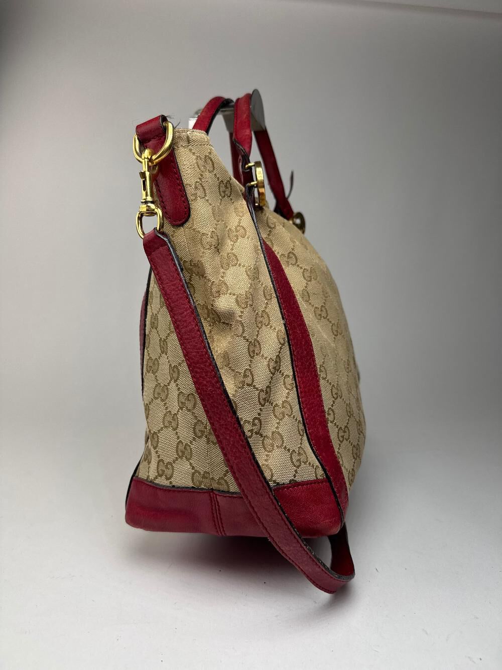 Gucci Shoulder Bag