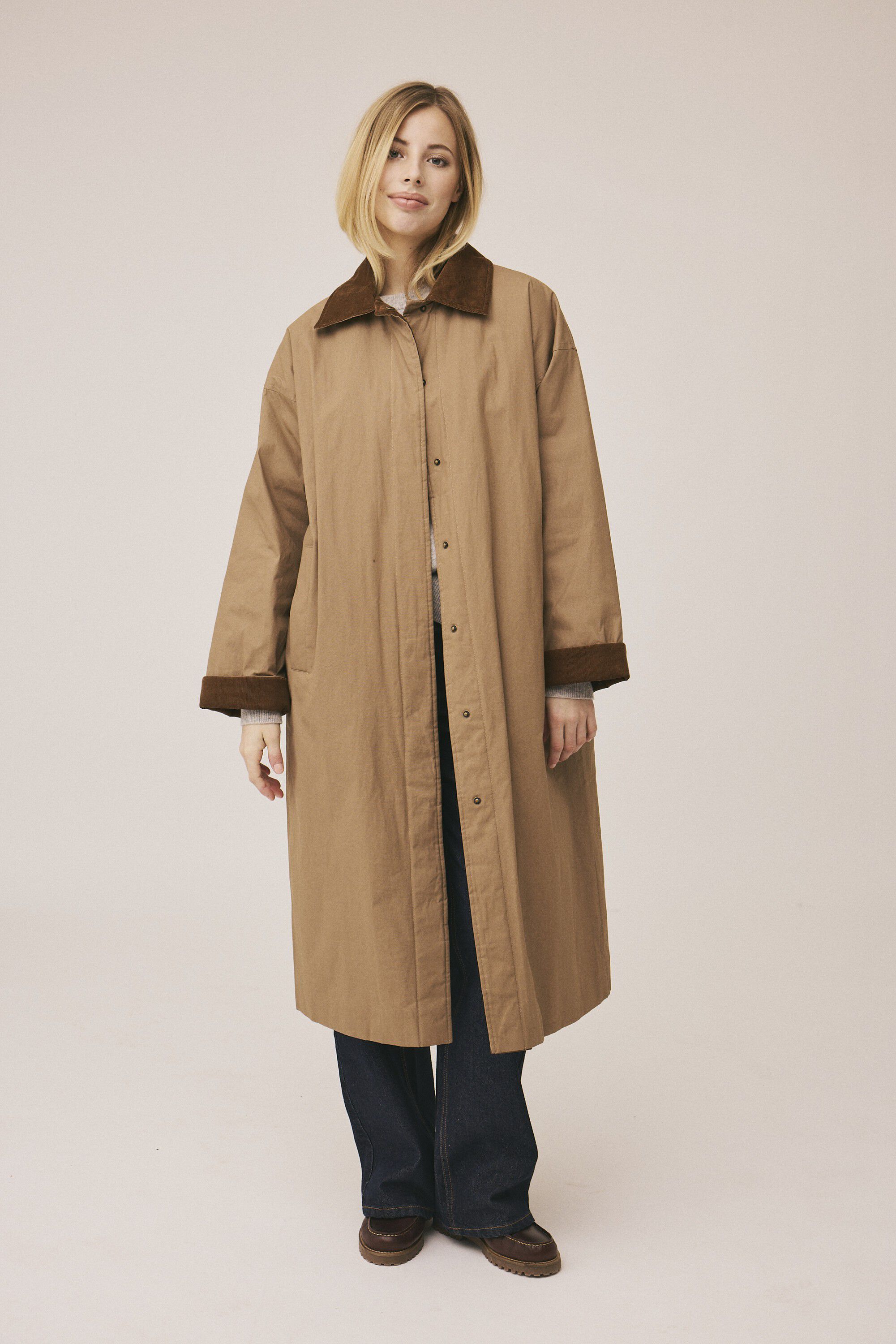 Emmy 1 coated jakke med fl&oslash;jskanter - GRS