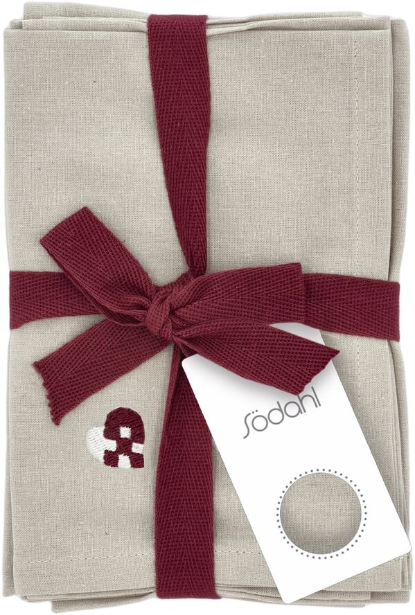 Tygservetter Christmas Hearts Embroidery 4 st Dark red