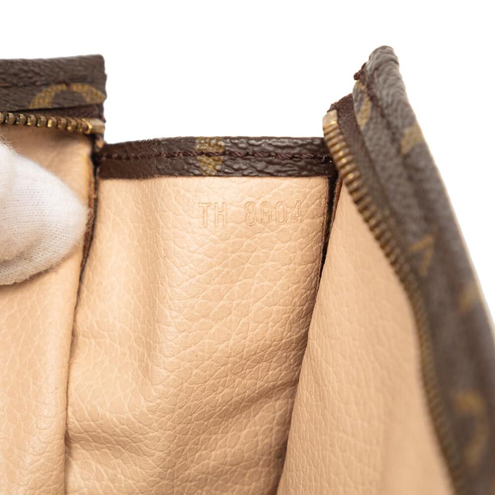 Louis Vuitton Pouch